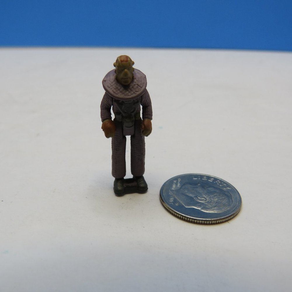 VTG Micro Machine Star Wars Pod Racer Mechanic 1 1/8" T.